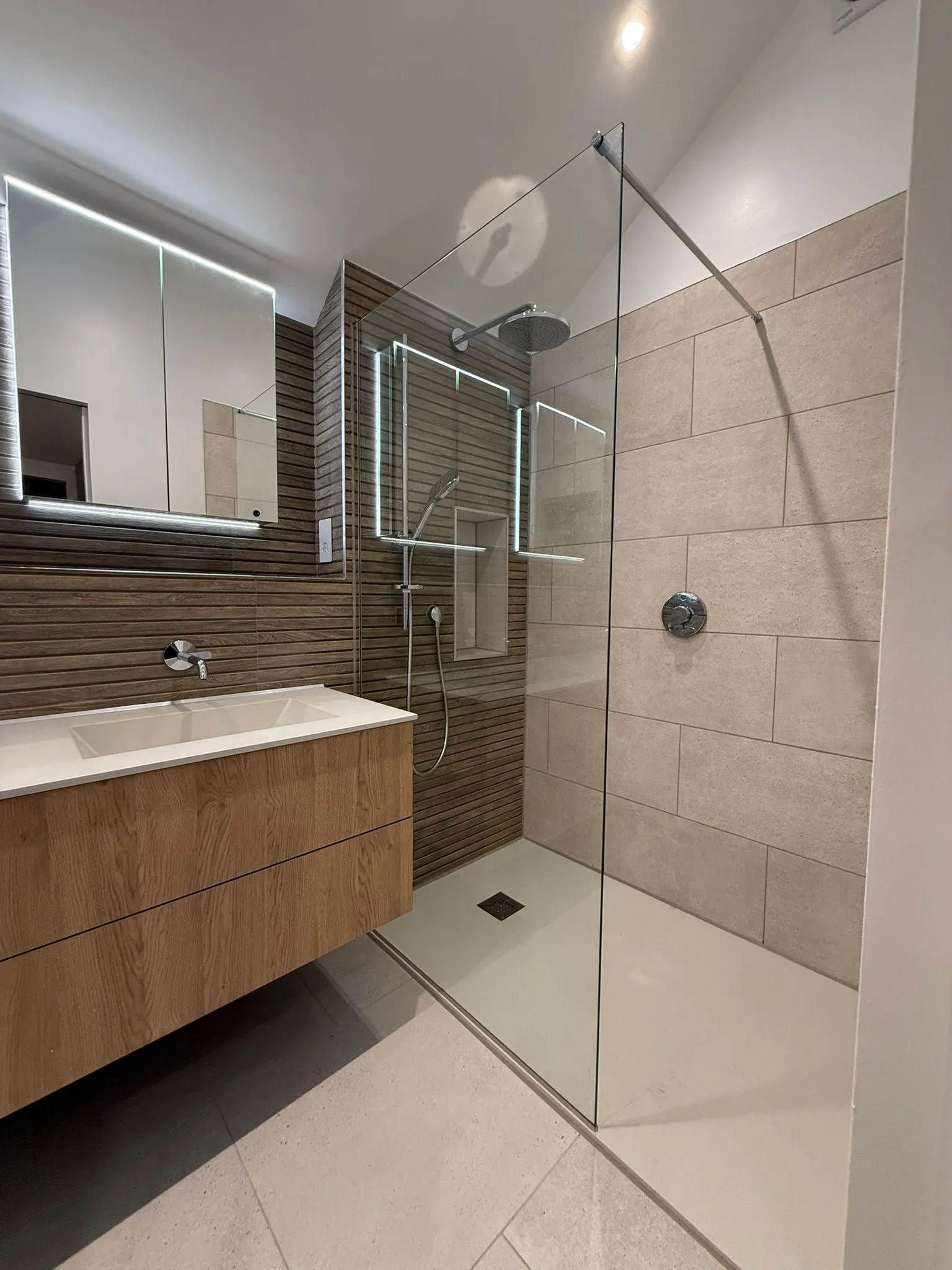 bathroom wallpaper